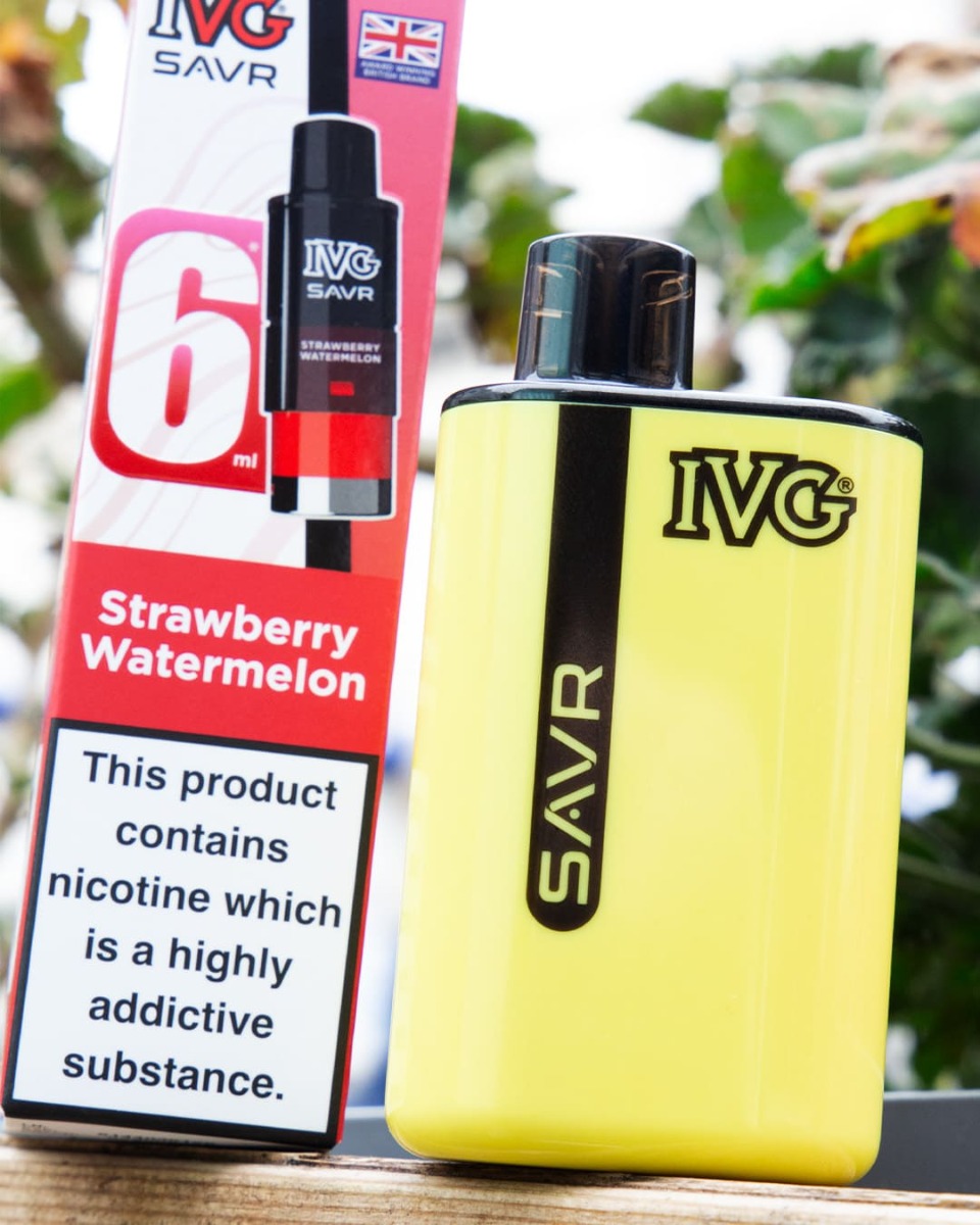 Strawberry Watermelon IVG SAVR Pod Vape Kit 